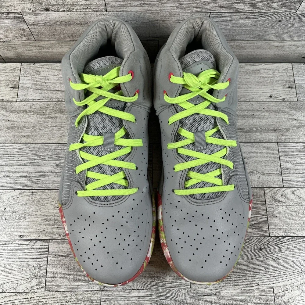 Under Armour Jet 21 3024794-106 Gray Green‎ Pink Athletic Shoes Youth Size 7Y